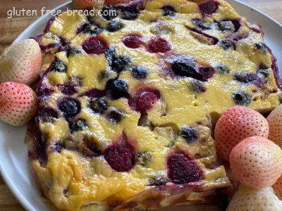 Berry Yogurt Cake