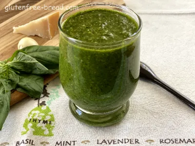 Fresh Basil Pesto Sauce