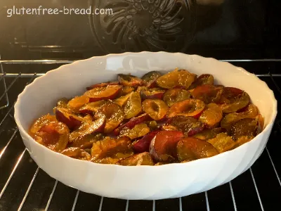 Plum Crumble Pie