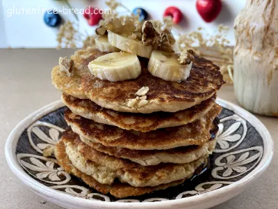 Vegan Almond Flour Pancakes (Fluff's Fluffy)